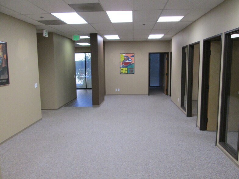 More Photos Of 5570 Skylane Blvd, Santa Rosa Office For Lease