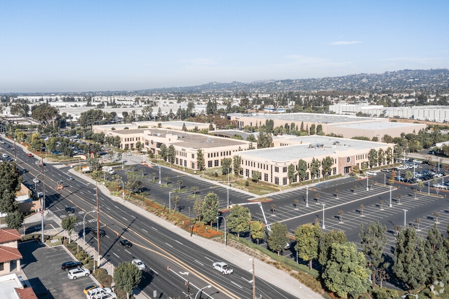 More Photos Of 915 W Imperial Hwy, Brea Unknown For Lease