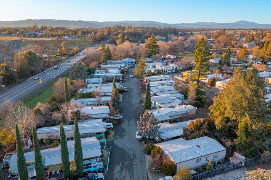 More Photos Of 5495 5th St, Kelseyville Manufactured Housing Mobile Home Park For Sale
