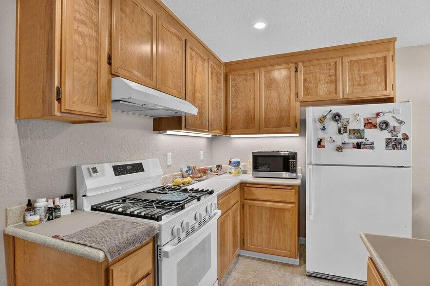 More Photos Of 20847 Chester St, Castro Valley Multifamily For Sale
