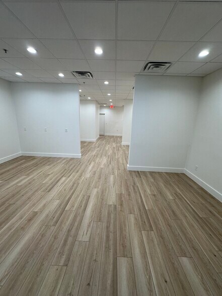 More Photos Of 2730 Virginia Pky, McKinney Medical For Lease