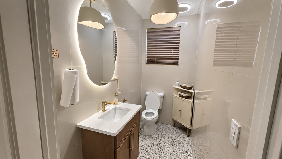 More Photos Of 117 N 5th St, Fort Pierce Office Residential For Sale