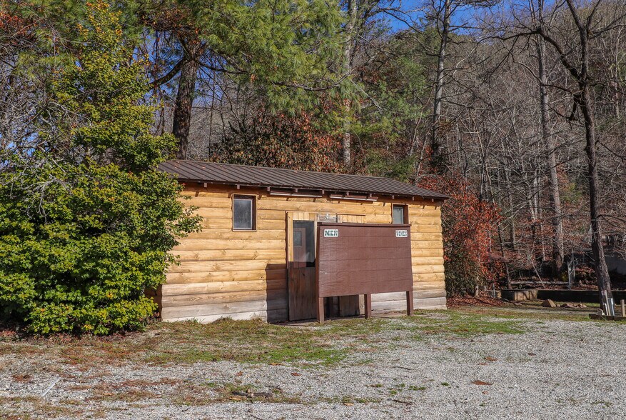 More Photos Of 1840 W Deep Creek Rd, Bryson City Trailer Camper Park For Sale