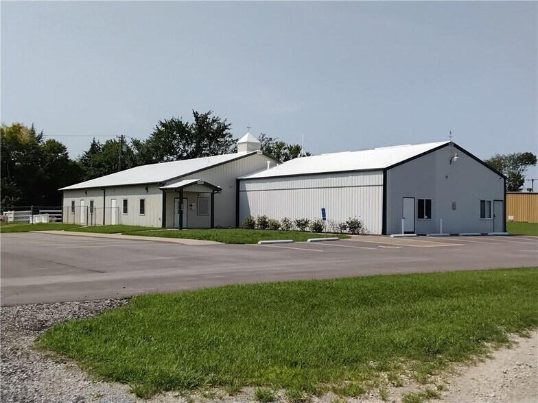 More Photos Of 1250 E Commercial Rd, Ottawa Daycare Center For Sale