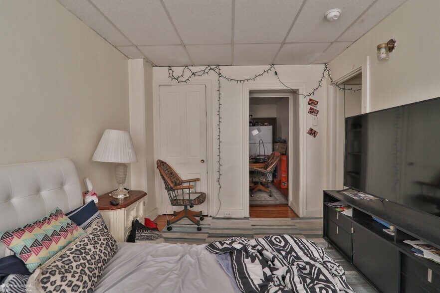 More Photos Of 516 Broadway, Bethlehem Apartments For Sale