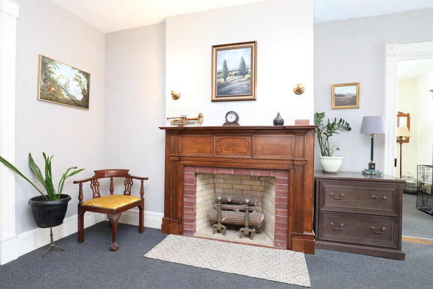More Photos Of 43355 NY-28 Rt, Arkville Office Residential For Sale