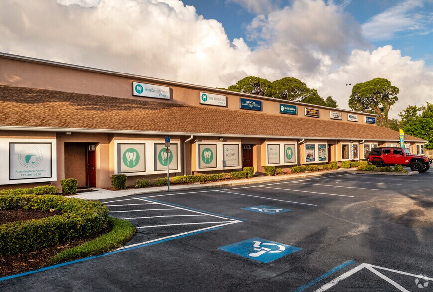 Primary Photo Of 4326 Park Blvd, Pinellas Park Office For Lease