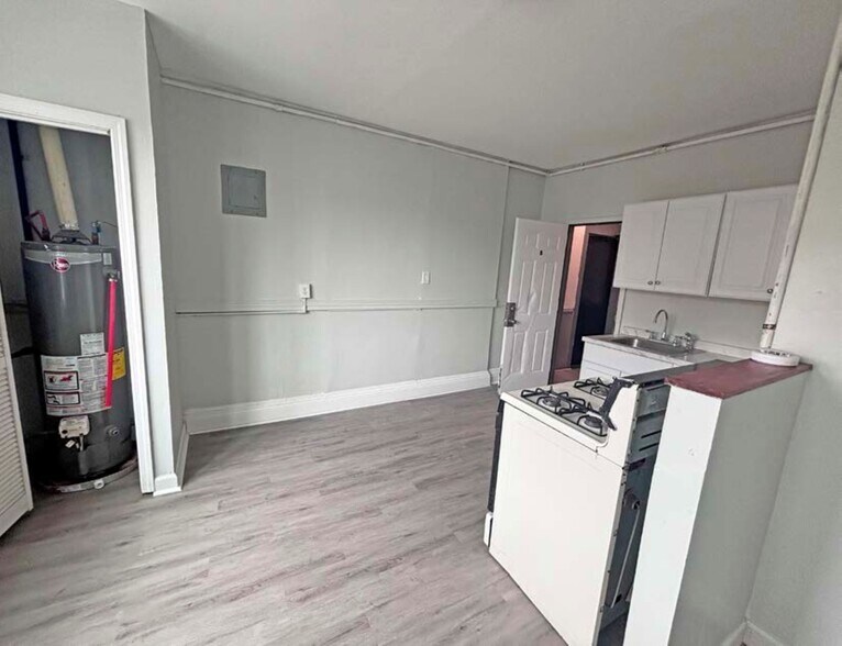 More Photos Of 743-751 Arctic St, Bridgeport Multifamily For Sale