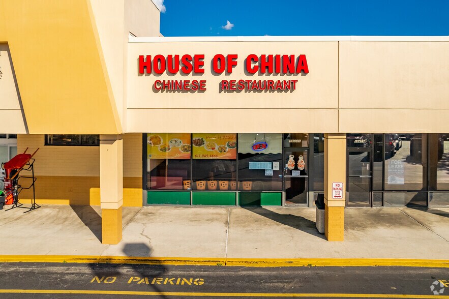 More Photos Of 18407-18489 N Us Highway 41, Lutz Unknown For Lease