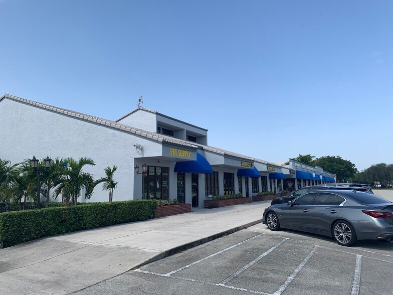More Photos Of 9866 W Sample Rd, Coral Springs Storefront Retail Office For Lease