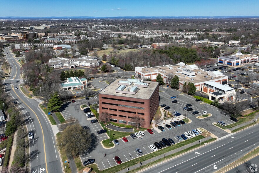 More Photos Of 1760 Reston Pky, Reston Office For Lease
