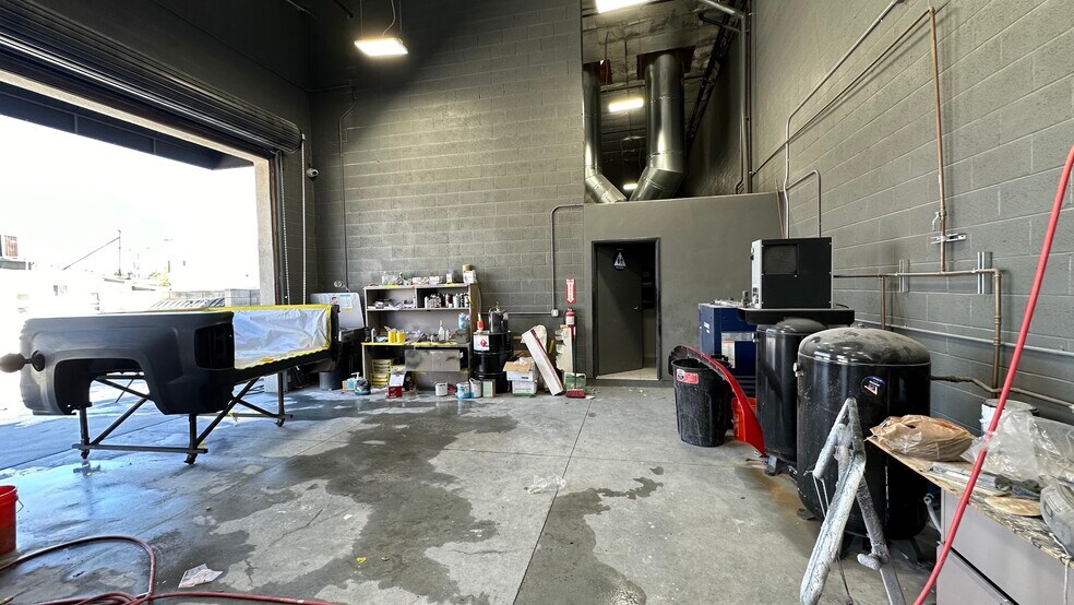 More Photos Of 9350 Lower Azusa Rd, Temple City Service For Sale