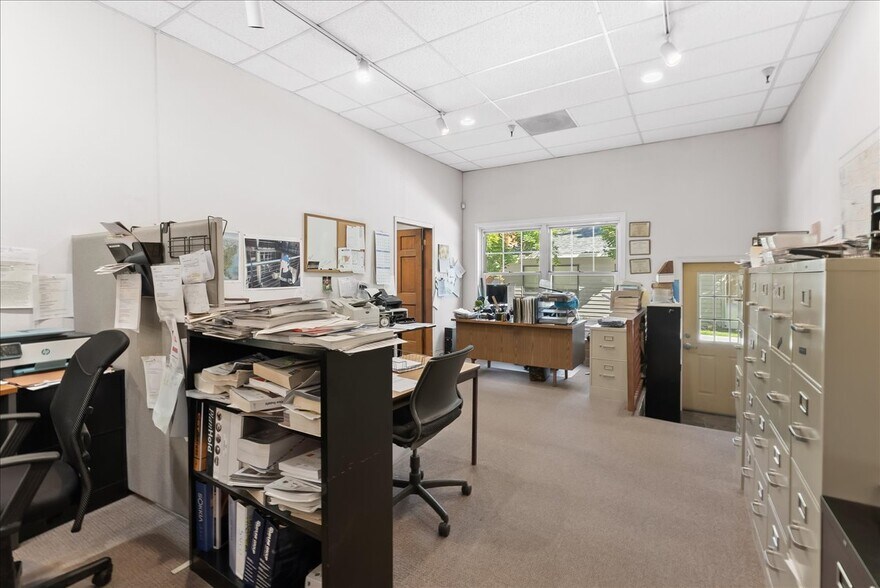 More Photos Of 2052 Prospector Ave, Park City Storefront Retail Office For Lease