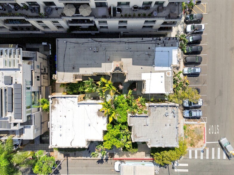 More Photos Of 525 Nutmeg St, San Diego Apartments For Sale
