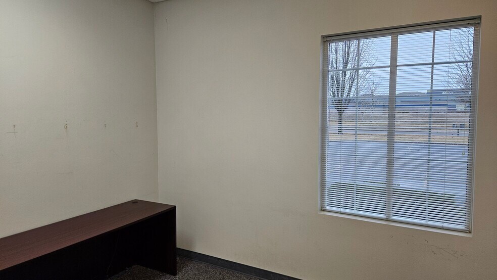 More Photos Of 8727 W Highway 2, Spokane Office For Sale