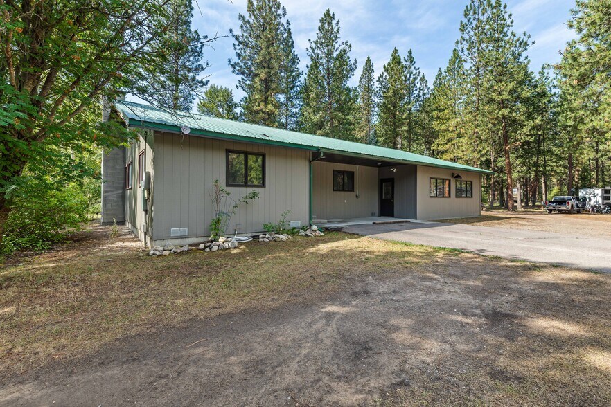 More Photos Of 9955 US Highway 12, Lolo Specialty For Sale