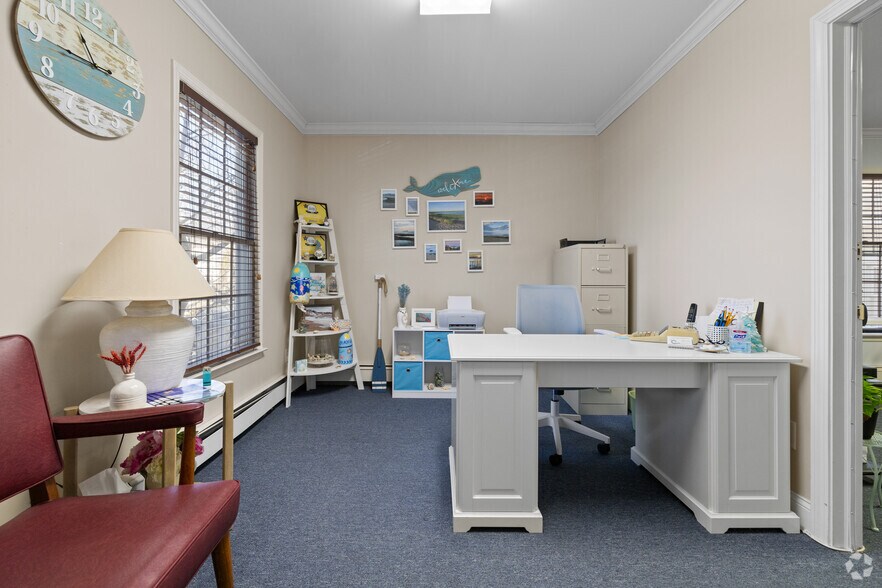 More Photos Of 31 Cherry St, Milford Office For Sale