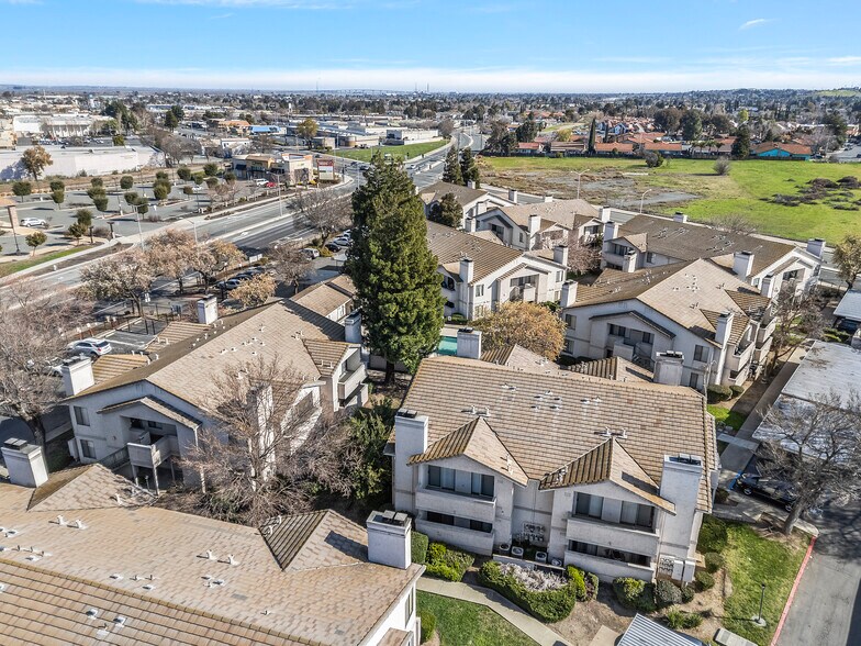 More Photos Of 3101 Buchanan Rd, Antioch Apartments For Sale