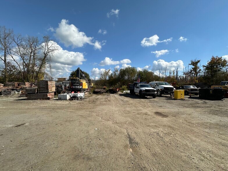 More Photos Of 272 Cornwall Hill Rd, Patterson Industrial For Sale