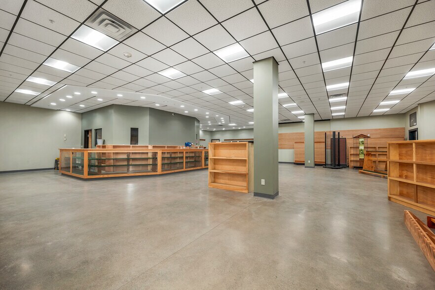 More Photos Of 149 State St, Groveton Freestanding For Sale