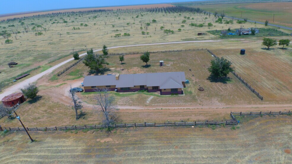 More Photos Of 1016 County Road E, Lamesa Land For Sale