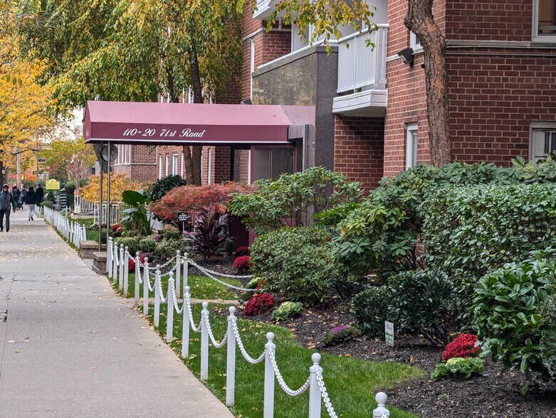 Primary Photo Of 11020 71st Ave, Flushing Apartments For Sale