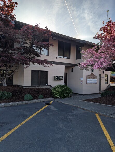 More Photos Of 701 N 1st St, Yakima Medical For Lease