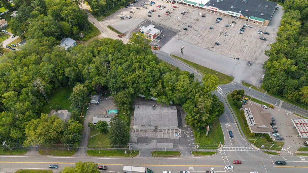 More Photos Of 184 W Main St, Dudley Freestanding For Sale