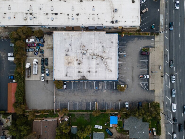 More Photos Of 465 Blossom Hill Rd, San Jose Storefront Retail Office For Sale