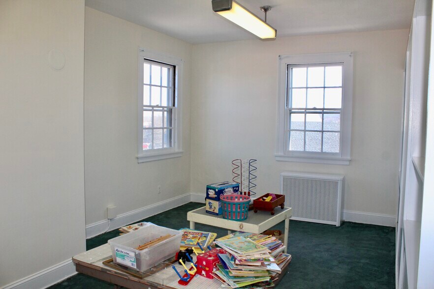 More Photos Of 24 Newington Rd, West Hartford Religious Facility For Sale