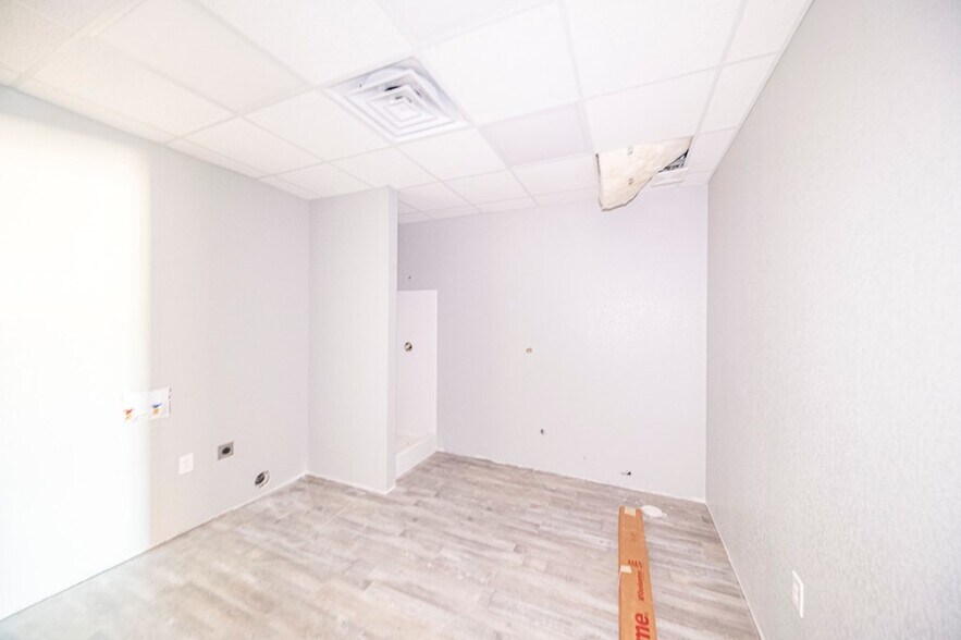 More Photos Of 16690 W Basin St, Odessa Industrial For Sale