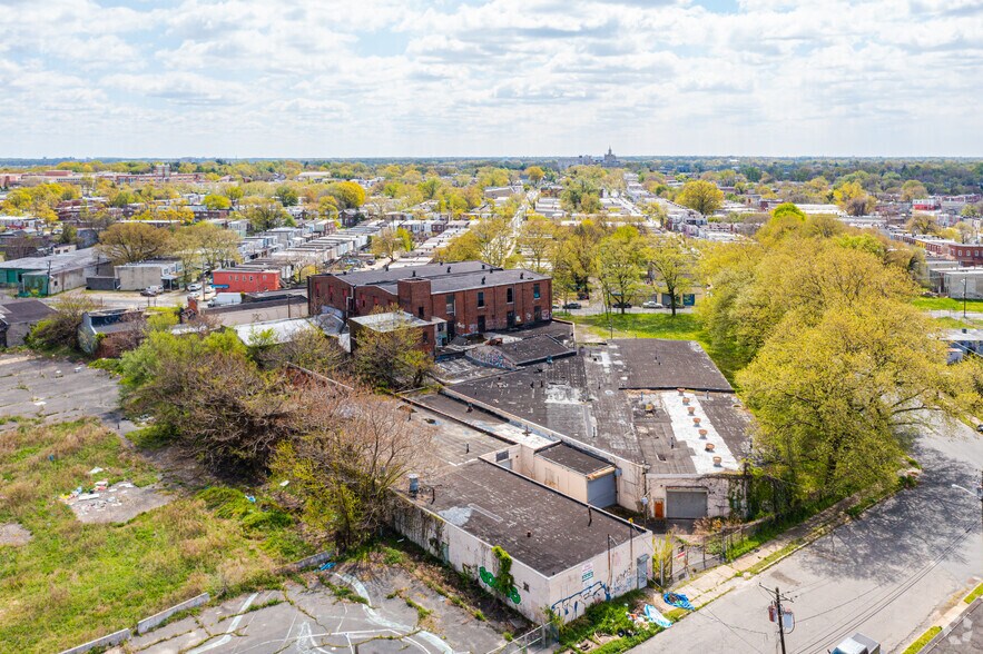 More Photos Of 1300 Walnut St, Camden Industrial For Lease