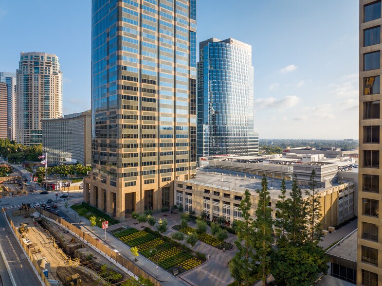 More Photos Of 1999 Avenue of the Stars, Los Angeles Office For Lease