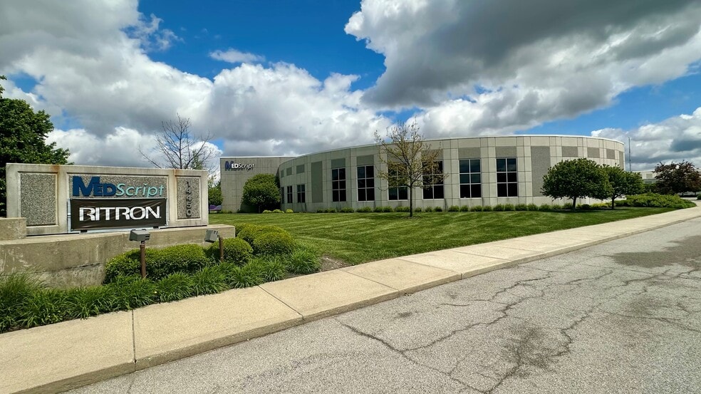 More Photos Of 14450 Getz Rd, Noblesville Medical For Sale