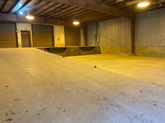 More Photos Of 16 County Road 16 SE, Rochester Industrial For Lease