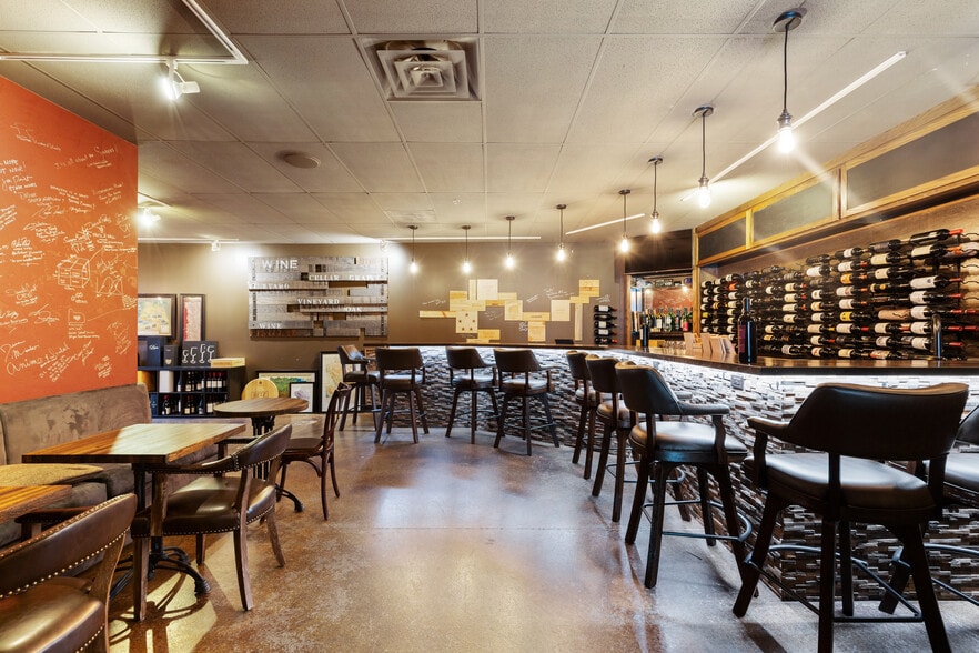 More Photos Of 2800 N Dallas Pky, Plano Office For Lease