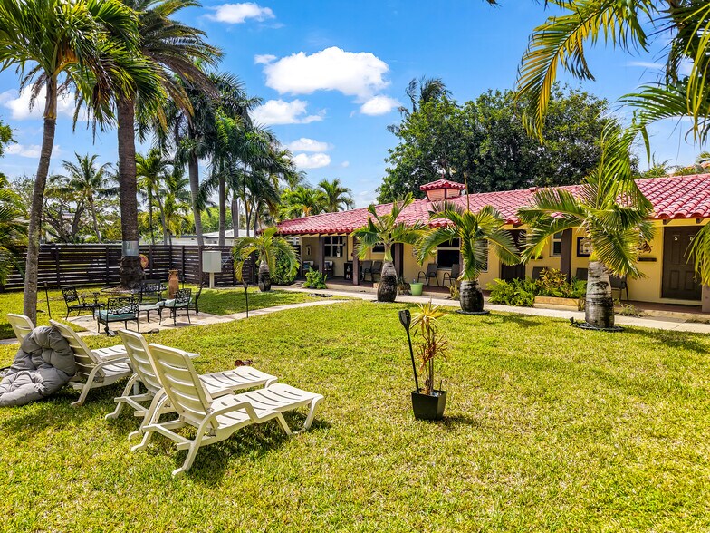 More Photos Of 2625 NE 13th Ct, Fort Lauderdale Apartments For Sale