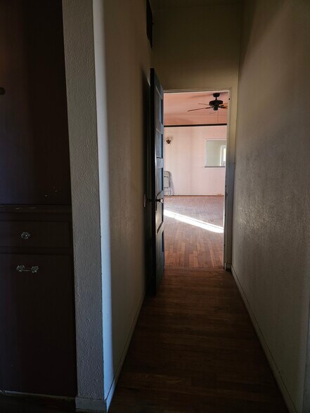 More Photos Of 1431 W Thatcher Blvd, Safford General Retail For Sale