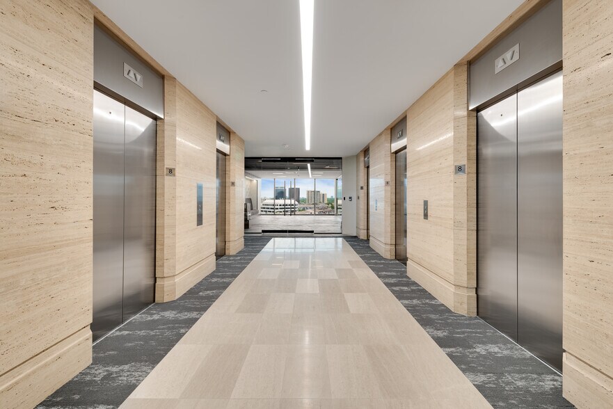 More Photos Of 3232 McKinney Ave, Dallas Office For Lease