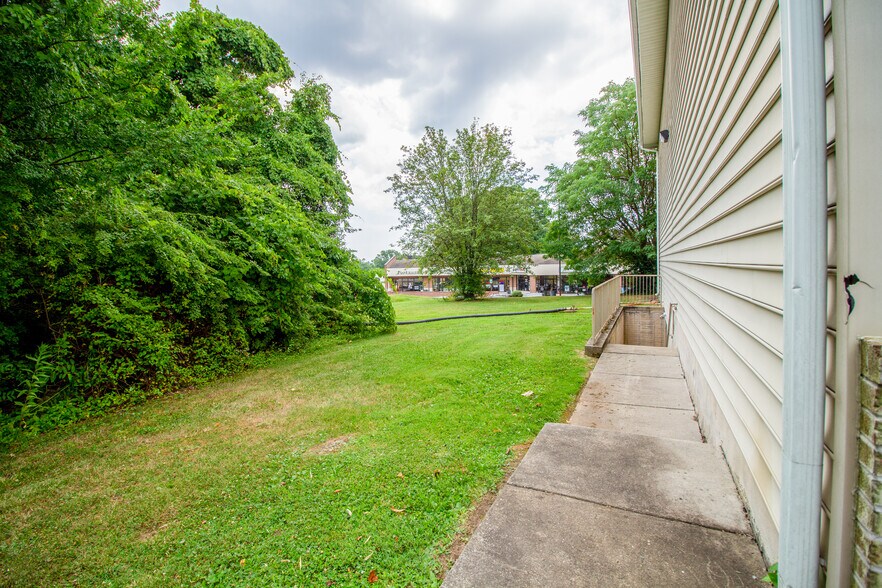More Photos Of 3007-3013 Emmorton Rd, Abingdon Freestanding For Lease