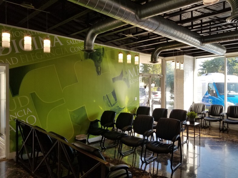 More Photos Of 255 University Dr, Coral Gables Medical For Lease