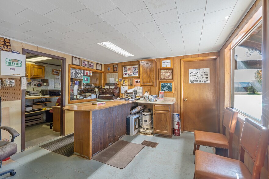 More Photos Of 9762 S Bridge St, Croghan Lumberyard For Sale