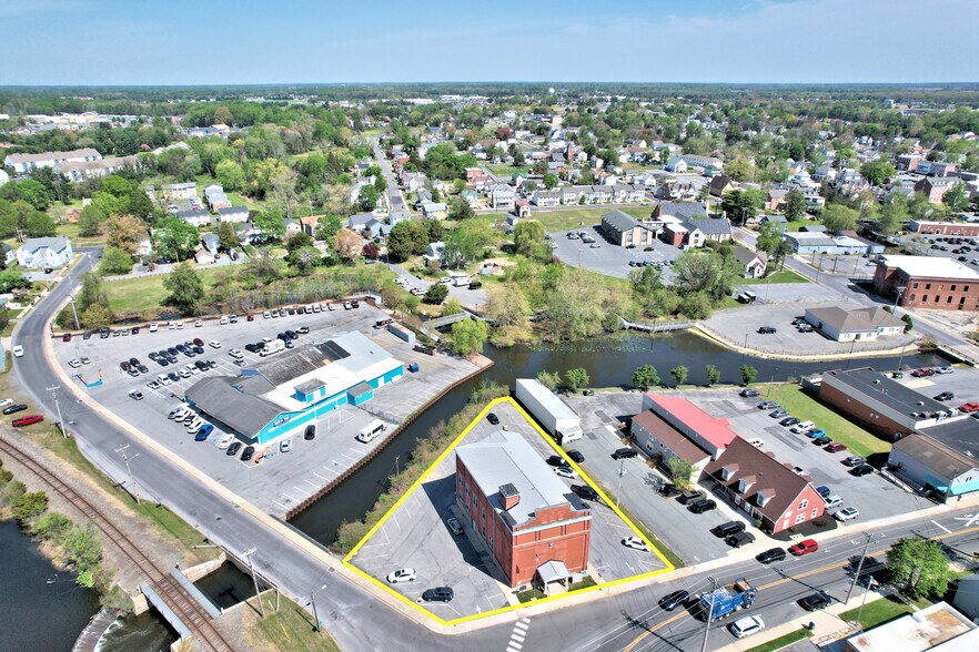 More Photos Of 125 Causey Ave, Milford Office For Sale