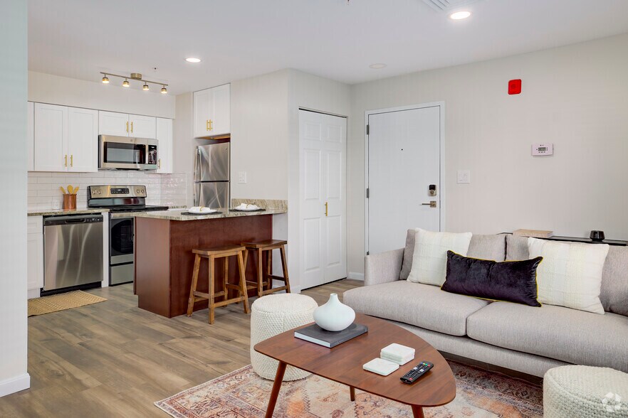 More Photos Of 315 Elden St, Herndon Apartments For Sale