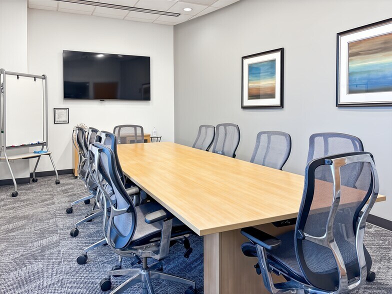 More Photos Of 50 S Main St, Naperville Coworking Space