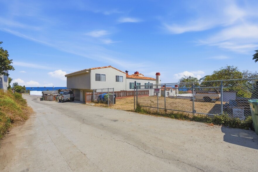 More Photos Of 714 W 38th St, San Pedro Land For Sale