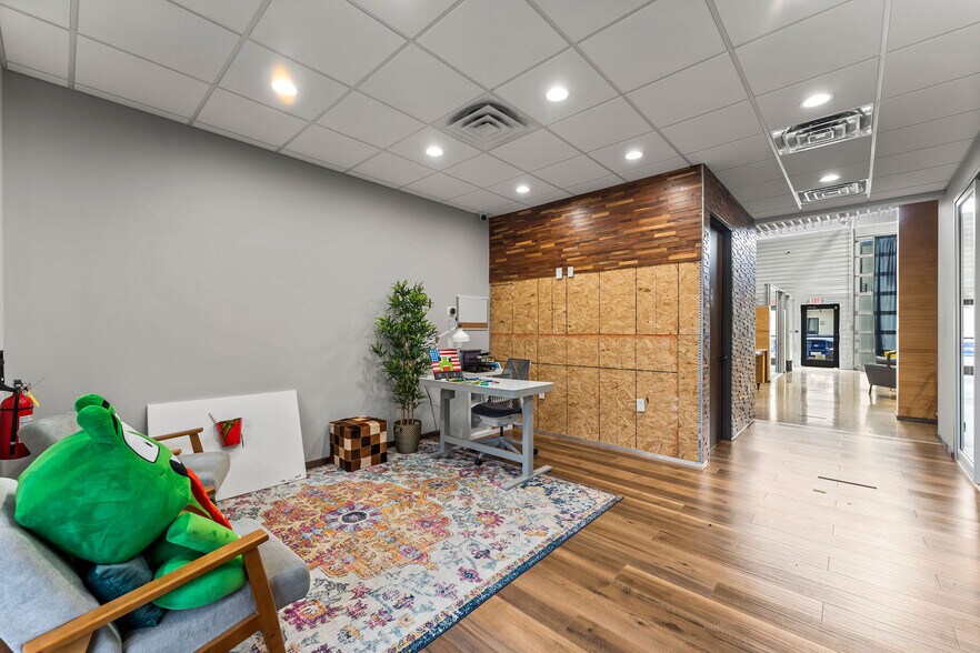 More Photos Of 1350 Rayford Park Rd, Spring Unknown For Lease