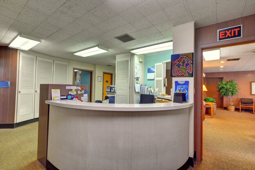 More Photos Of 403 S Granite Ave, Granite Falls Medical For Lease