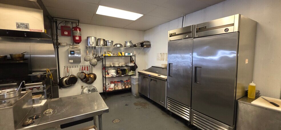 More Photos Of 1028 Route 146, Clifton Park Restaurant For Lease