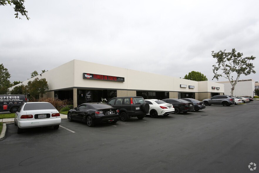 More Photos Of 12114-12136 Severn Way, Riverside Light Distribution For Lease